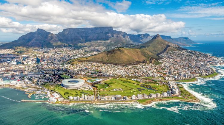 Table Mountain and Robben island tour.